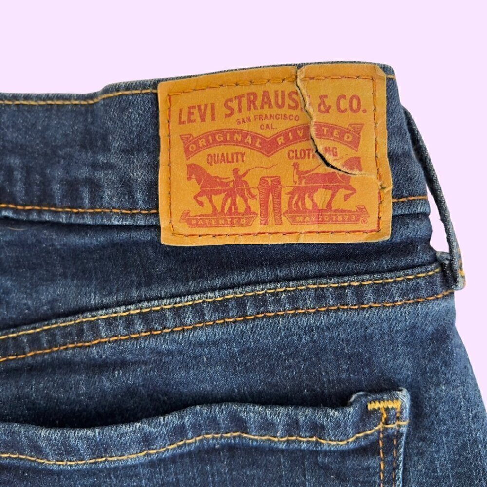 Levi's 505 Straight Jeans, Medium Wash - Picture 5 of 6